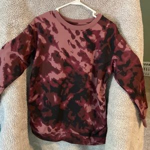 ISABEL MATERNITY Tie Dyed Burgundy Long Sleeves Sweater Size S